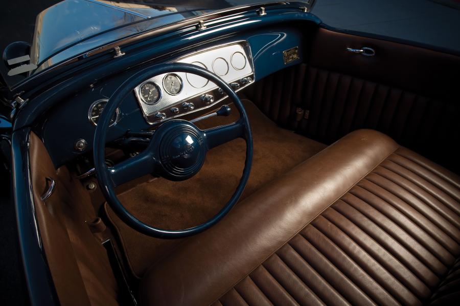  Ford Khougaz Lakes Roadster 1932 года  (фото 7 из 8)